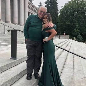 Meet your Posher, Larry